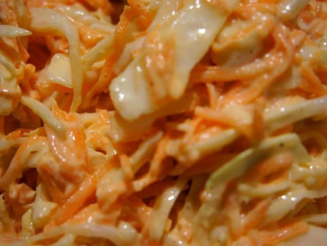 Salade coleslaw chou blanc et carottes