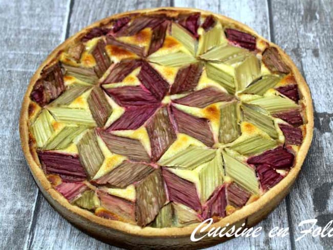 Tarte graphique à la rhubarbe