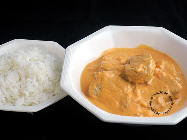 Filets mignons de porc au curry et lait de coco