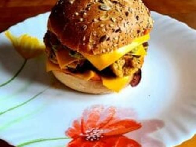 Recette de burger végétarien avec steak végétal. Finie la mal bouffe !