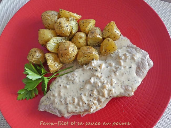 Faux-filet et sa sauce au poivre