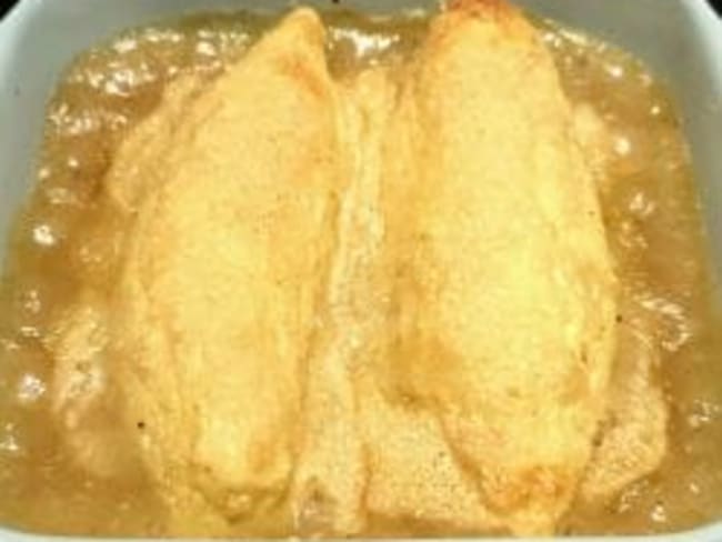 Recette de quenelles de saumon gratinées au parmesan. Facile