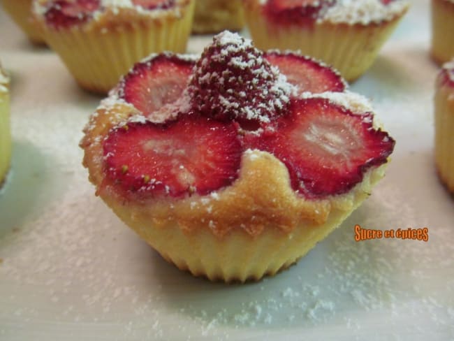 Petits moelleux aux fraises