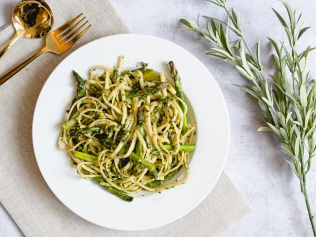 Pâtes aux Asperges Vertes et Pesto