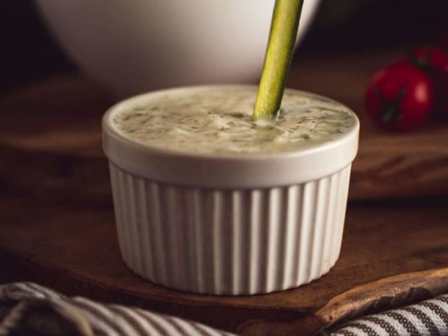 Tzatziki maison - Sauce grecque au concombre et à l'aneth