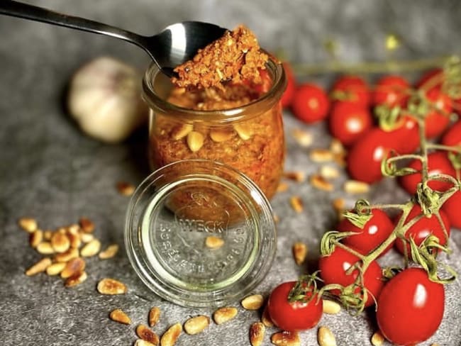 Pesto rouge aux tomates ou pesto à la sicilienne