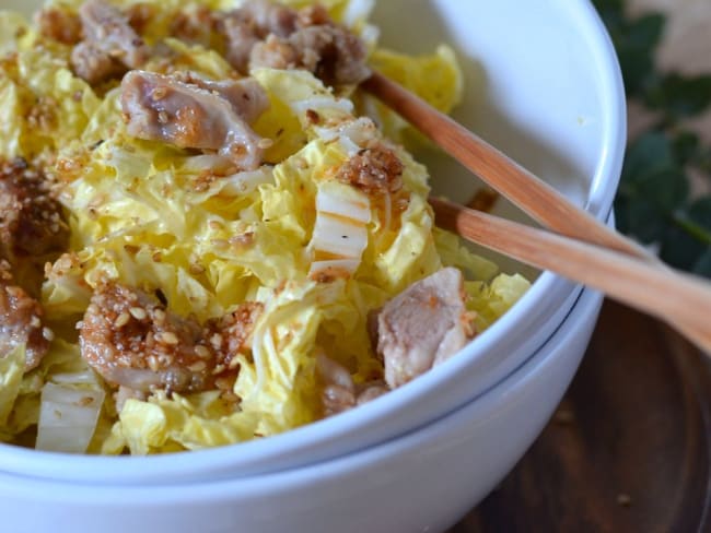 Salade de chou chinois au poulet et sésame