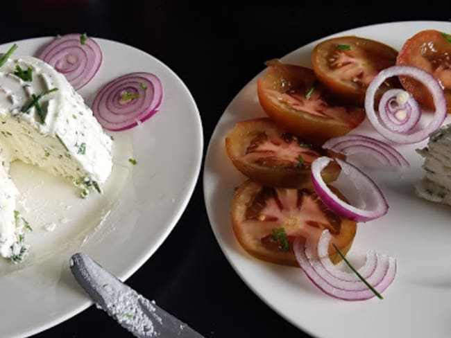 Fromage 'Boursin,' ail et ciboulette, maison, sans yaourtière