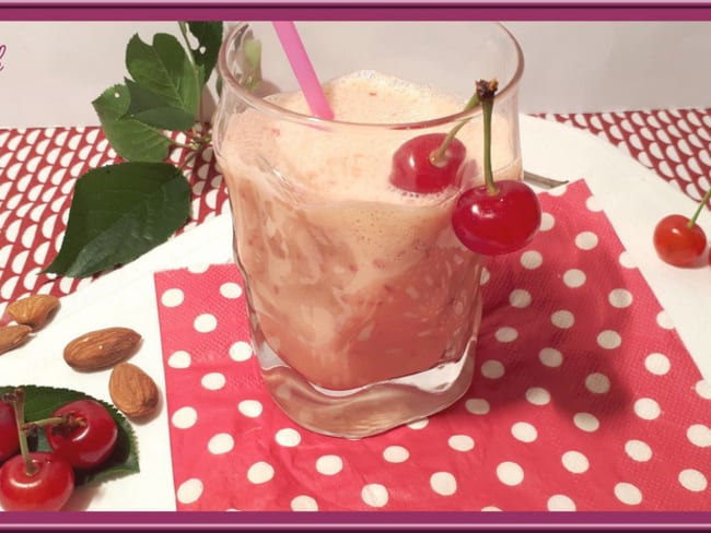 Milkshake crèmeux aux cerises