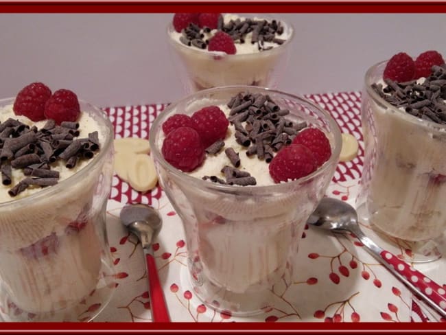 Mousse chocolat blanc framboises