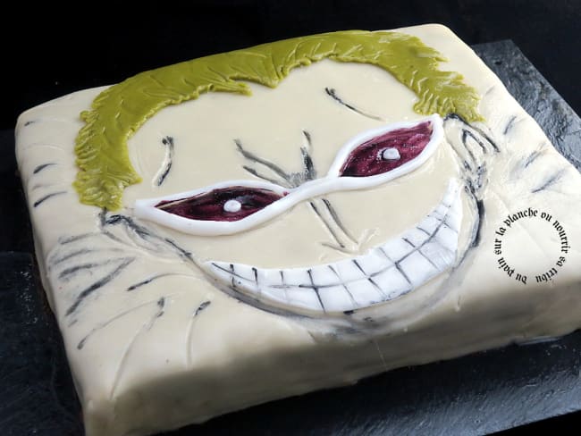 Gâteau d'anniversaire Doflamingo