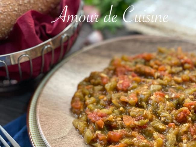 Salade de poivrons grillés à la tomate