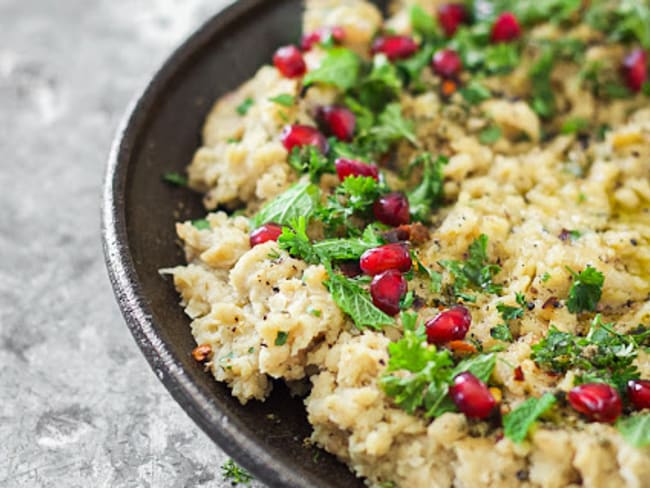 Houmous de haricots blancs et graines de grenade