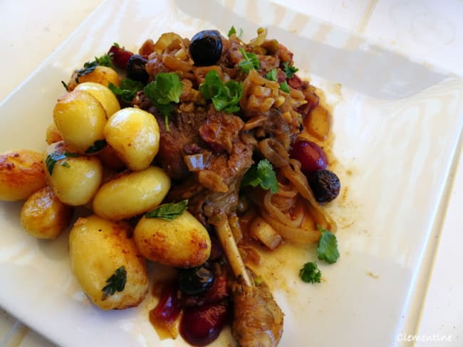 Tajine de canard cerises-pistaches