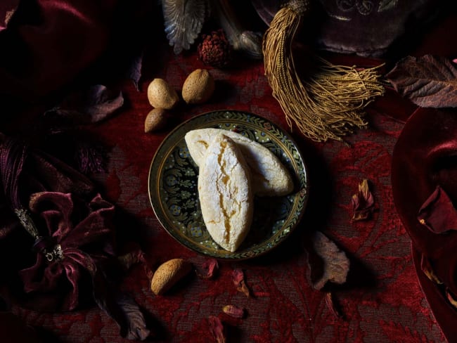 Ricciarelli aux amandes et aux oranges confites