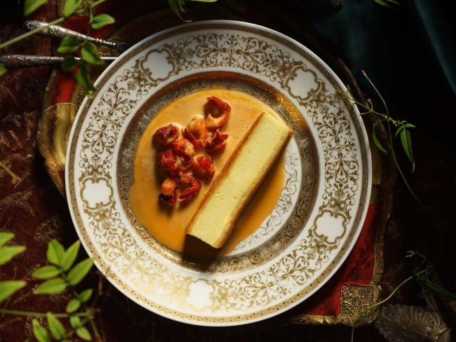 Brochet en croûte dorée aux queues d'écrevisses