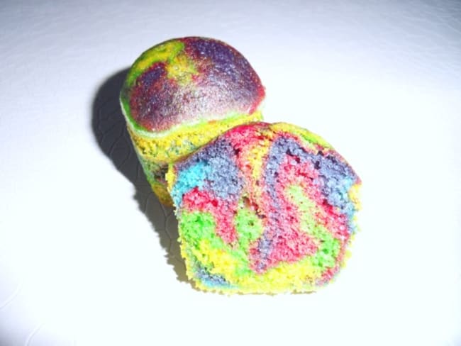 Gâteau marbré rainbow