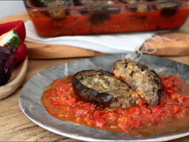 Aubergines farcies sans viande à la bonifacienne