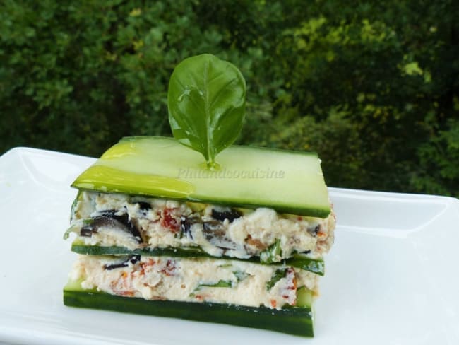 Millefeuille de concombre au chèvre