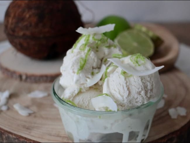 Glace coco antillaise à la sorbetière