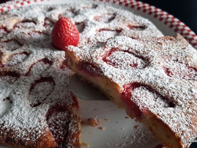 Gâteau aux fraises sans gluten