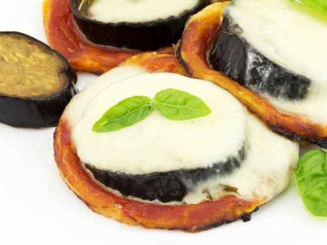 Mini tartes aux aubergines et mozzarella