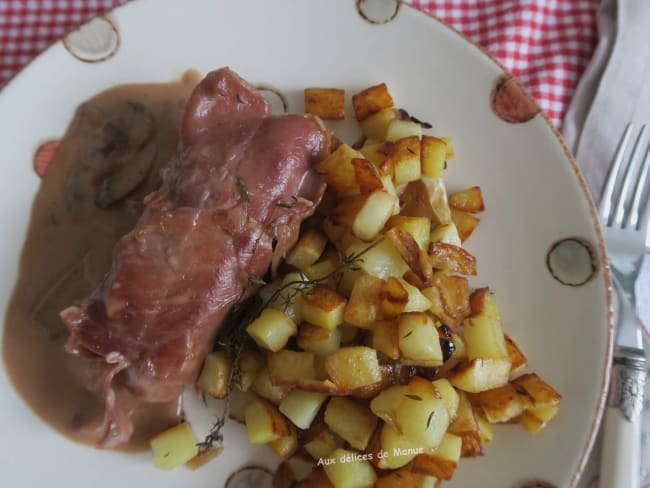 Paupiettes de jambon à  la chipolata et merguez, sauce au porto