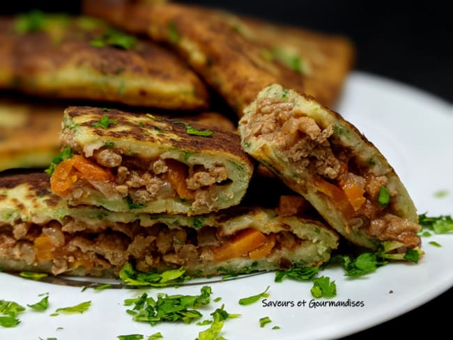 Petits pains de pommes de terre farcis