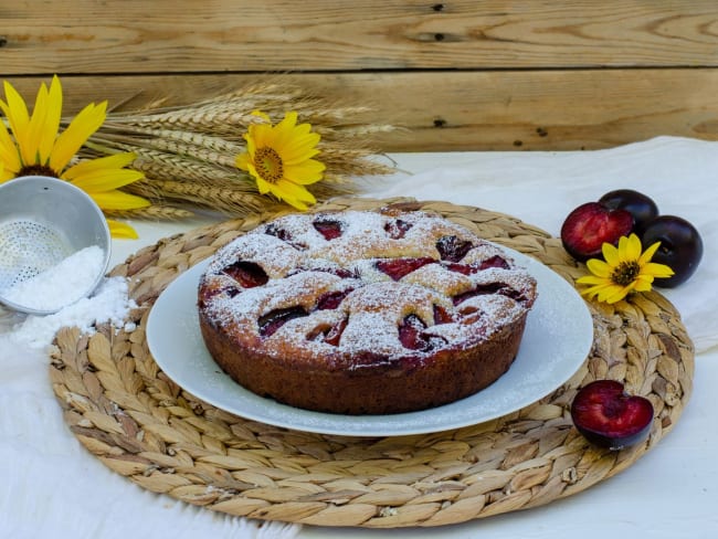 Gâteau à la brousse et aux prunes