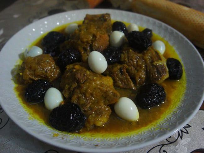Tajine de veau aux pruneaux marocain