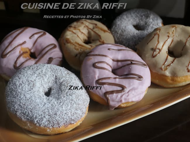 Donuts -Beignets américains glacés