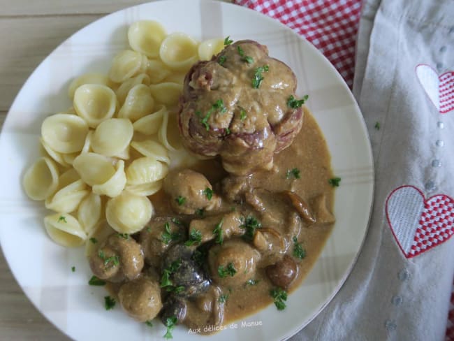 Paupiettes de veau aux champignons à la crème