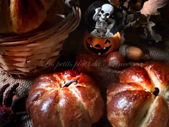 Brioches citrouilles pour brunch ou buffet d'halloween