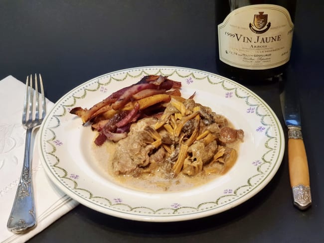 Tendrons de veau au vin jaune et chanterelles