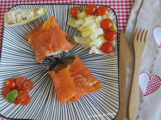 Coussins de truite fumée aux endives, St-Môret et tomates séchées