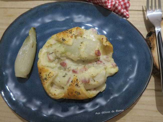 Paniers feuilletés aux endives et béchamel aux lardons