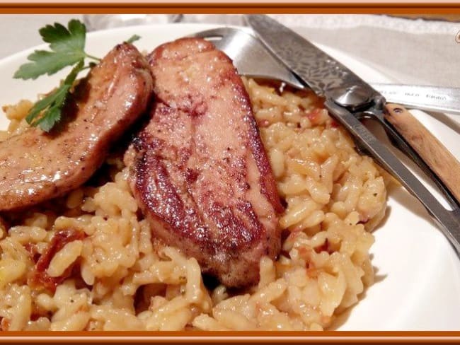 Escalopes de foie gras et risotto aux tomates séchées