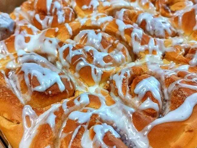 Cinnamon rolls