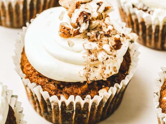 Carrot cake cupcakes épicés et glaçage au cream cheese