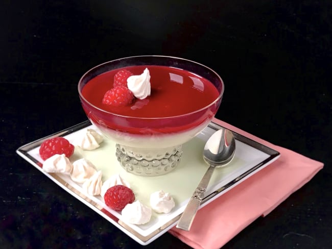 Mousse litchis et rose en verrine chic