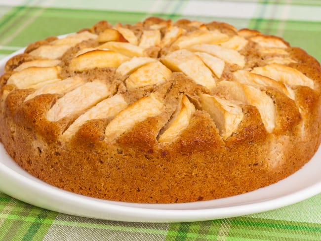 Gâteau moelleux aux pommes