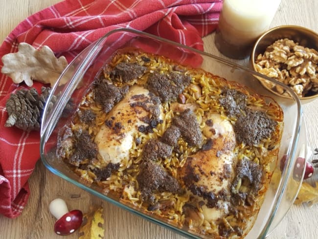 Poêlée de pâtes Orzo, champignons sauvages, poulet et pesto noix-sauge