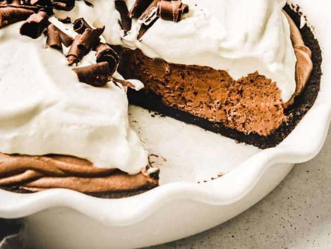 Tarte mousse au chocolat et crème chantilly