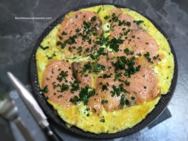 Omelette au saumon et au fromage boursin