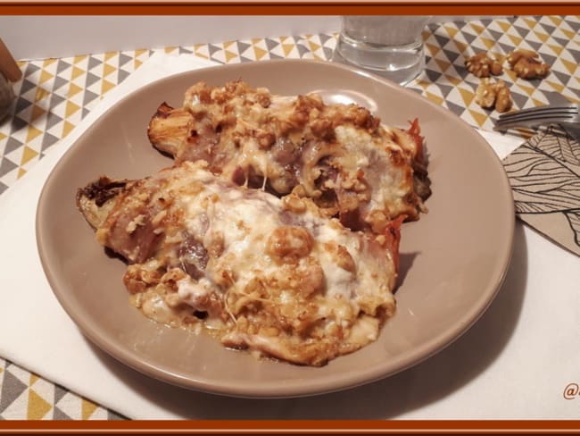 Endives braisées au jambon, comté et noix