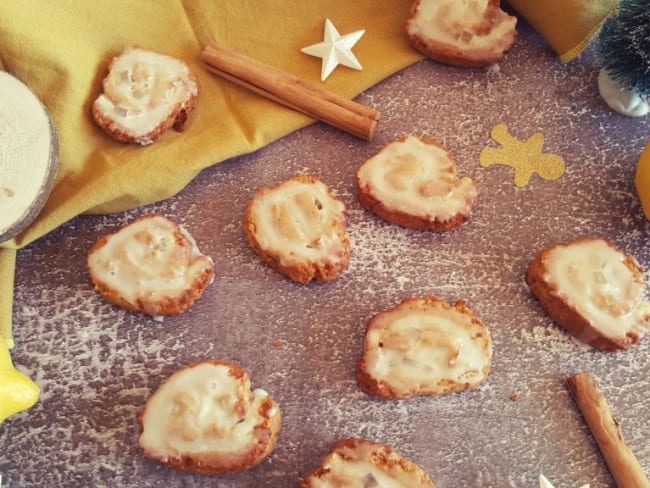 Petits pains d’épices ronds au citron