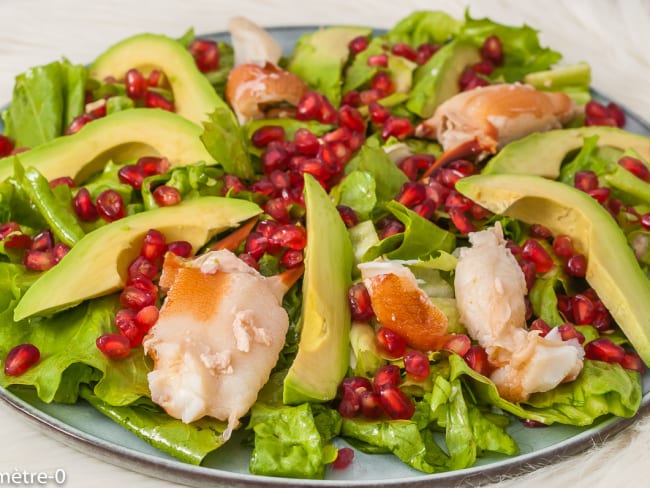 Salade de crabe, avocat et grenade