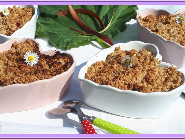 Crumble mangue rhubarbe