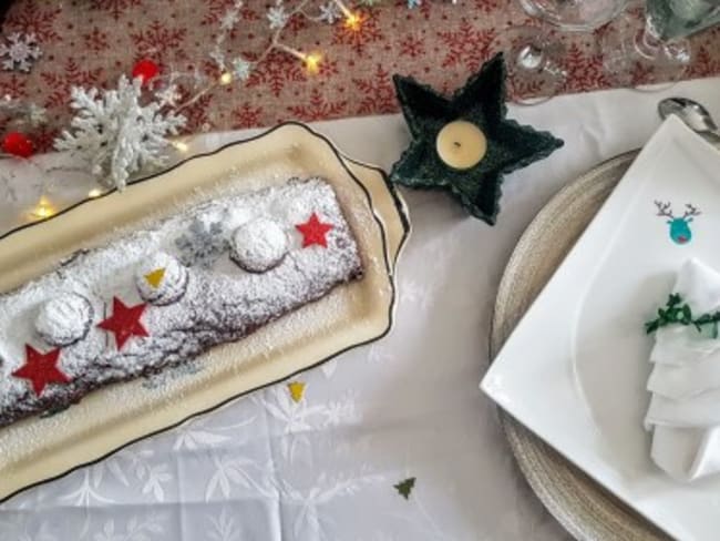 Bûche de Noël au chocolat et à la crème de marrons