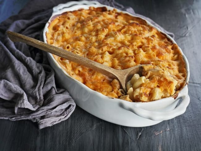 Gratin de pâtes au thon et sauce tomate